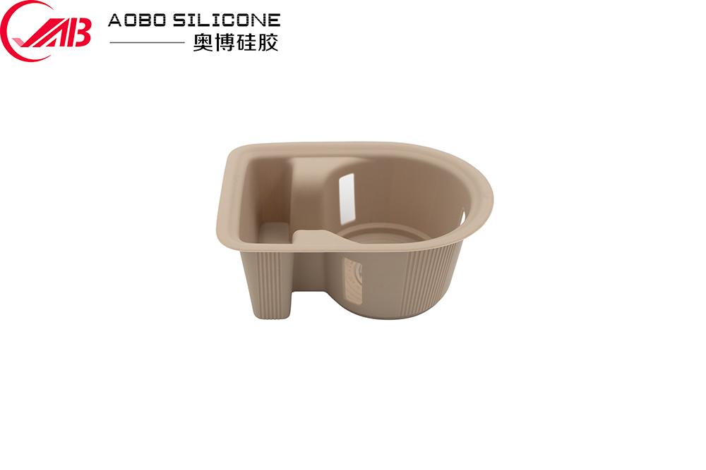 Perché i proprietari di veicoli moderni dovrebbero prendere in considerazione l'utilizzo di accessori per auto in silicone?